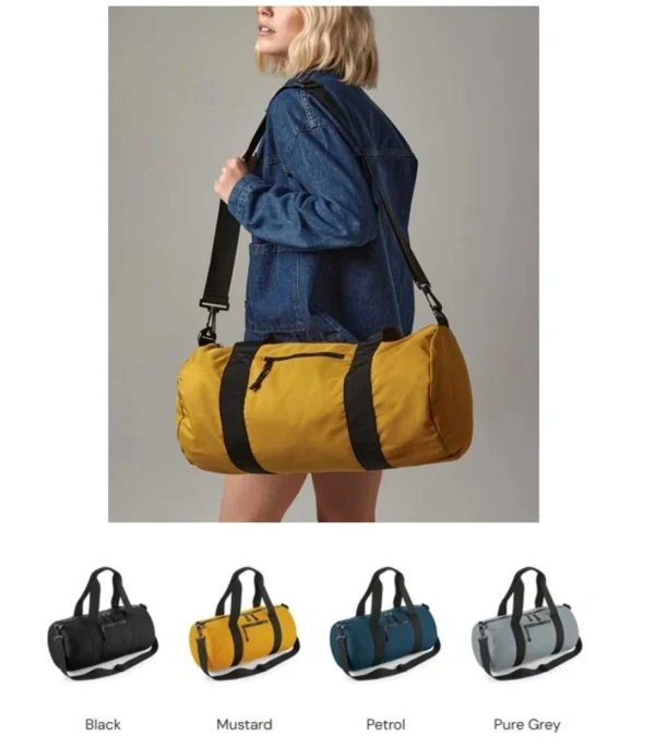 BG284 Bagbase Renew Recycled Barrel Bag